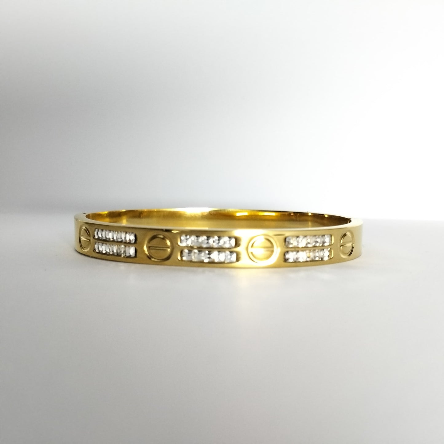 Golden Screw Pavé Bracelet